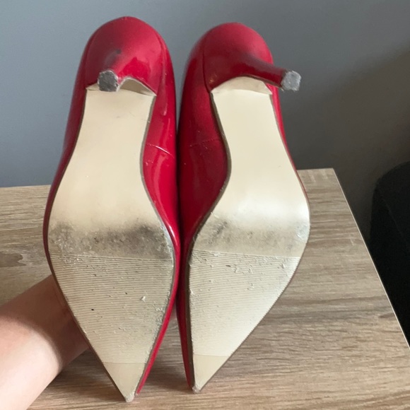 Delicious Sz 7 Red Stiletto - Picture 2 of 7